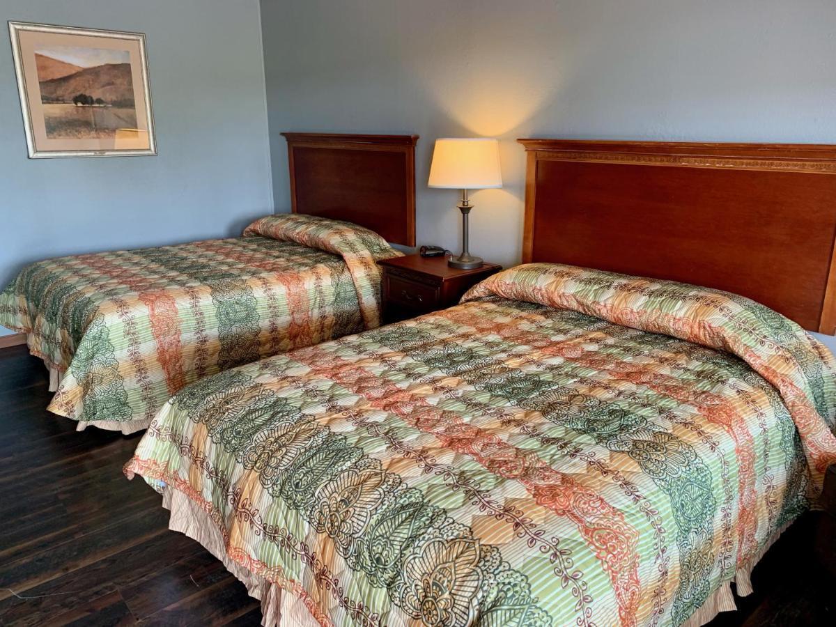 Hiway Inn Express Elk City Eksteriør billede